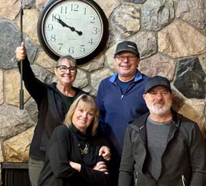 Koni Klien - Sandee Parkin - Brad Roman - Chris Klien